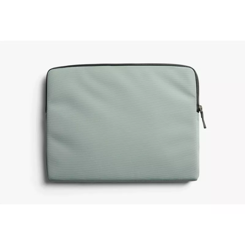 Bellroy Laptop Caddy 16 - Laptoptasche für 16-Zoll-Laptops mit Zubehörtaschen (Eukalyptus)