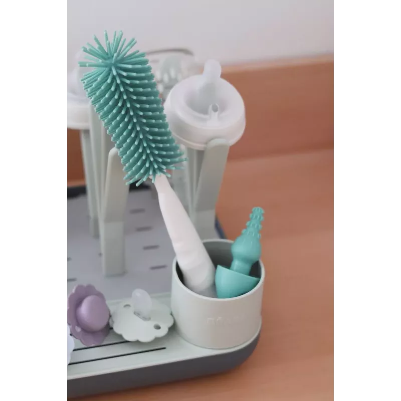 Beaba Silikonflaschen- und Saugerbürste Sage Green