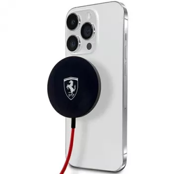 Ferrari FECBMSMENK 15W MagSafe Wireless Charging Pad - Schwarz