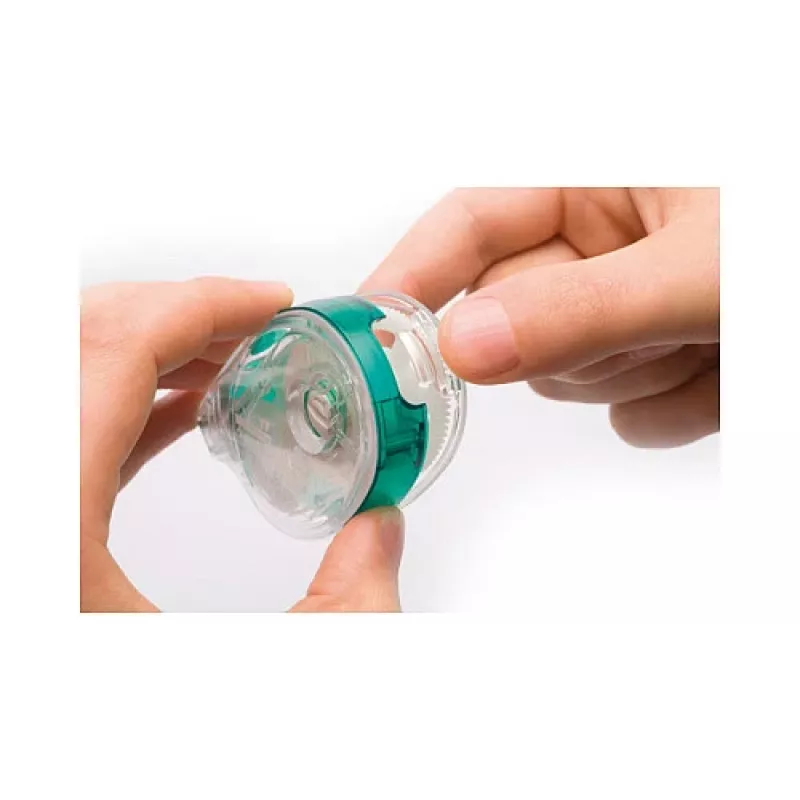 Tombow MONO YXE Korrekturroller - Grün/Transparent - 16 m x 4,2 mm - Blisterpackung
