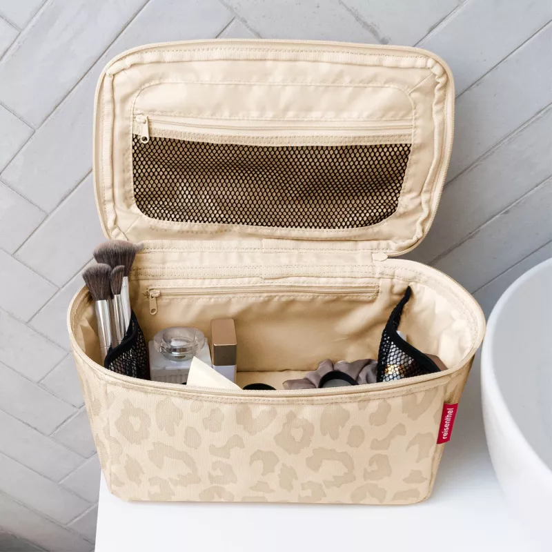 Reisenthel Beauty Case Leo Vanilla FF1043 - Kosmetiktasche 4L recyceltes Polyester