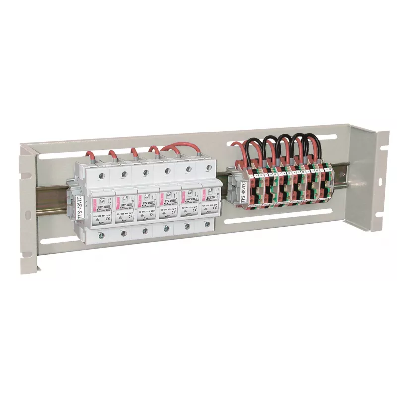 EFB-Elektronik 19-Zoll 3U Energieverteilung / Schutzschaltergehäuse, RAL 9005 Tiefschwarz