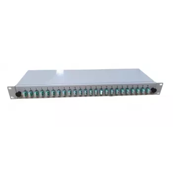 EFB Elektronik Teilbestückte Breakout-Box mit 24 LC-Duplex-Kupplungen OM3