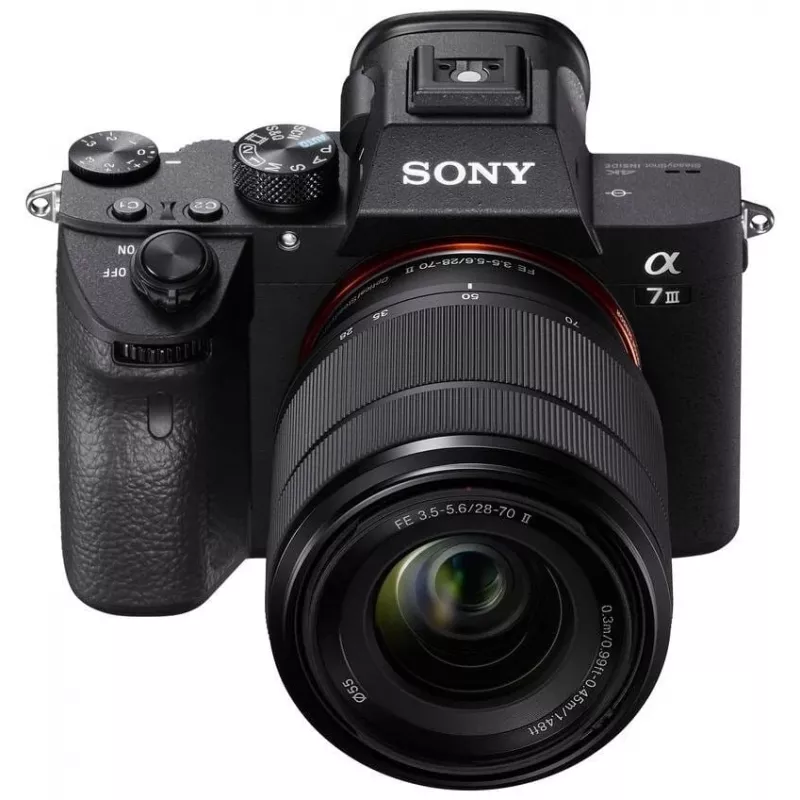 Sony Alpha ILCE-7 Mark III + Sony SEL 28-70mm f/3.5-5.6 OSS II spiegellose Kamera Kit
