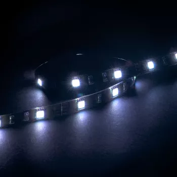 Akasa Vegas M AK-LD05-50WH - PC-Gehäuse LED-Beleuchtungsstreifen (Weiß, 50cm)