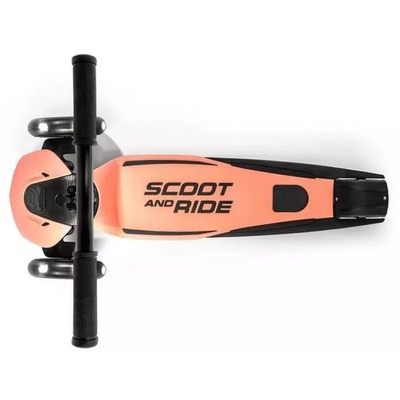 Scoot & Ride Highwaykick 5 LED Peach 3-Rad-Kick-Scooter
