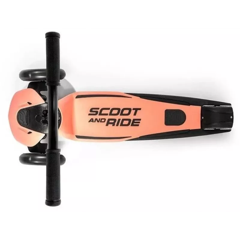 Scoot & Ride Highwaykick 5 LED Peach 3-Rad-Kick-Scooter