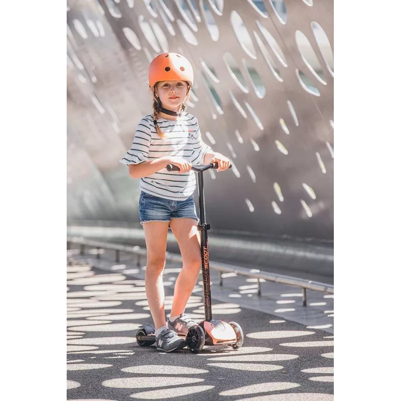 Scoot & Ride Highwaykick 5 LED Peach 3-Rad-Kick-Scooter