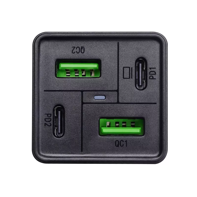 Akyga Charge Brick AK-CH-17 USB-Ladegerät 65 W, 2 x USB-C PD + 2 x USB-A QC 4+, Schwarz
