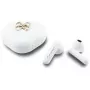 Guess 4G Metal Logo True Wireless Stereo Bluetooth-Ohrhörer mit Ladeetui (Weiß)