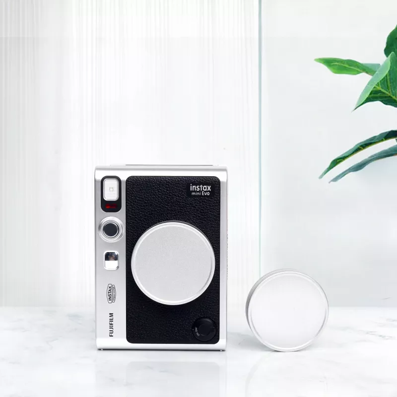 LOVEINSTANT Objektivdeckel für Fujifilm Instax Mini Evo - Schwarz