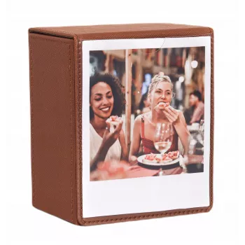 LOVEINSTANT Fotoaufbewahrungsbox für 100 Sofortbilder, kompatibel mit Fuji Instax Wide, Square, Polaroid 600, i-Type (Now) - Braun mit Sichtfenster