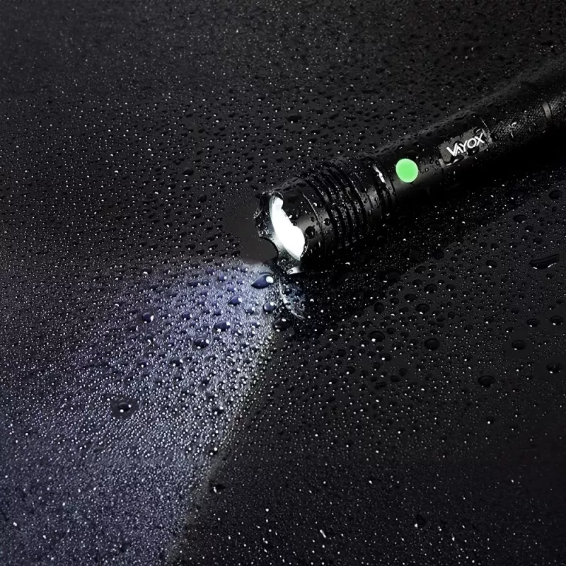 Vayox VA0116 taktische Taschenlampe XHP50, 800 lm, USB-C