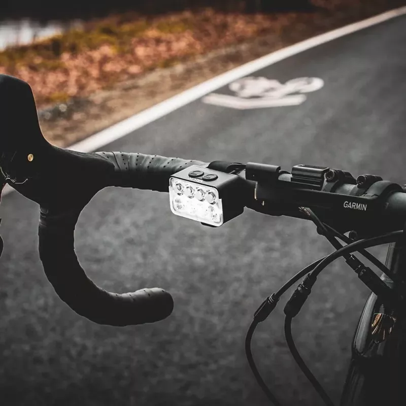 Vayox VA0151 Fahrrad-Frontlicht, 900 lm, 8 LED, USB-C