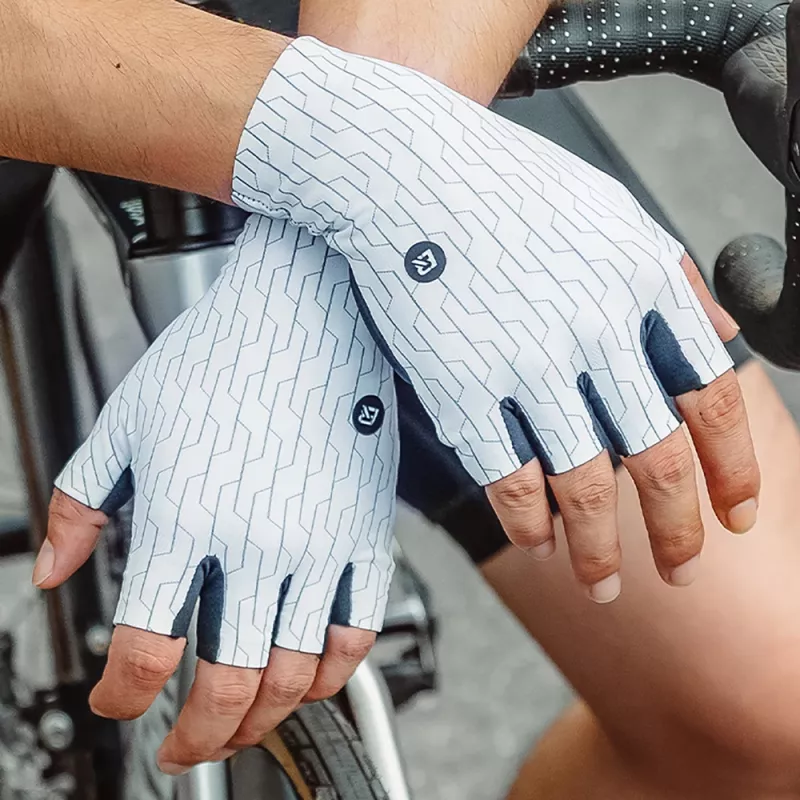 ROCKBROS Fahrradhandschuhe für Rennrad, halbe Finger, Größe L, Weiß Schwarz