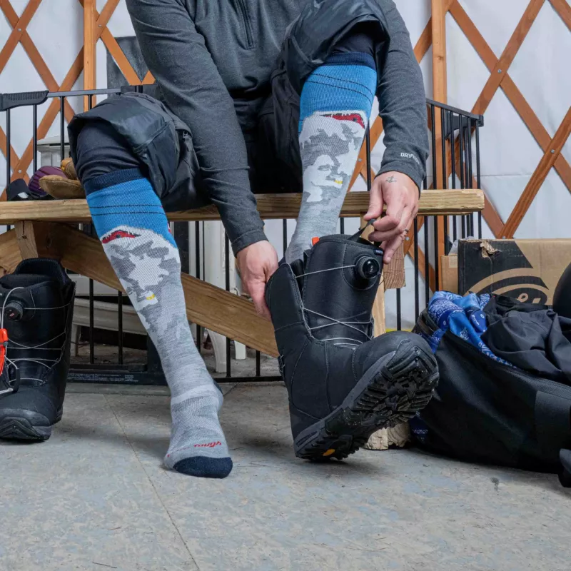 Darn Tough Heady Yeti OTC Midweight with Cushion Merino Wool Socken - Grau, Größe L