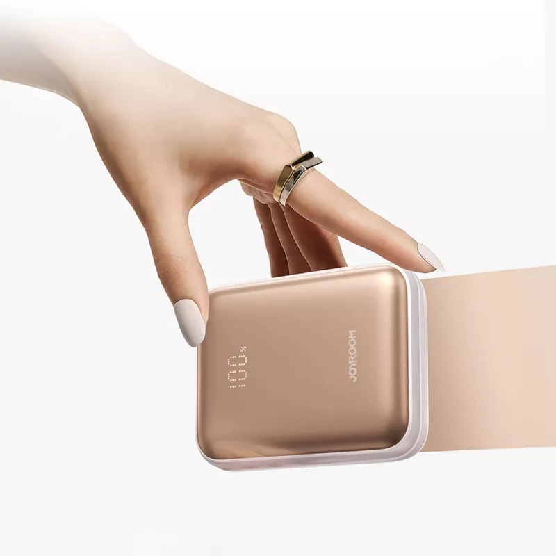Powerbank Joyroom JR-PBF27 22.5W 10000mAh mit zwei integrierten Kabeln - Gold
