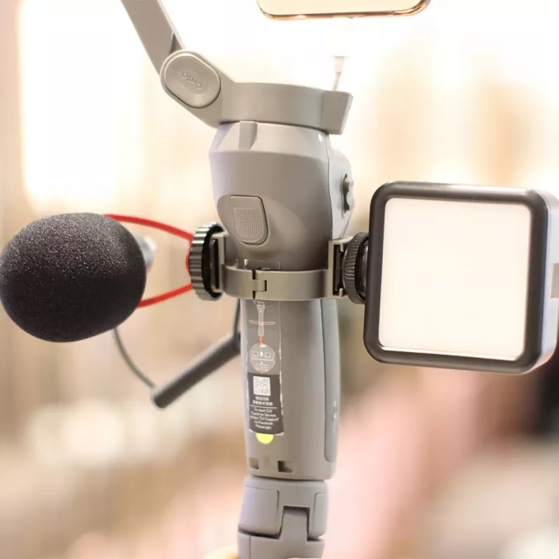 Ulanzi R037 Kaltgeräteschuh-Adapter für DJI Osmo Mobile 3 - Schwarz