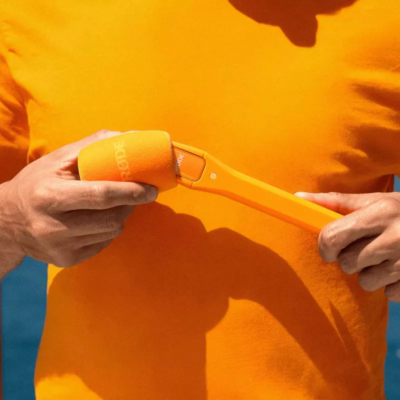 RODE Interview Micro (Orange) Handheld Adapter für Wireless GO Sender
