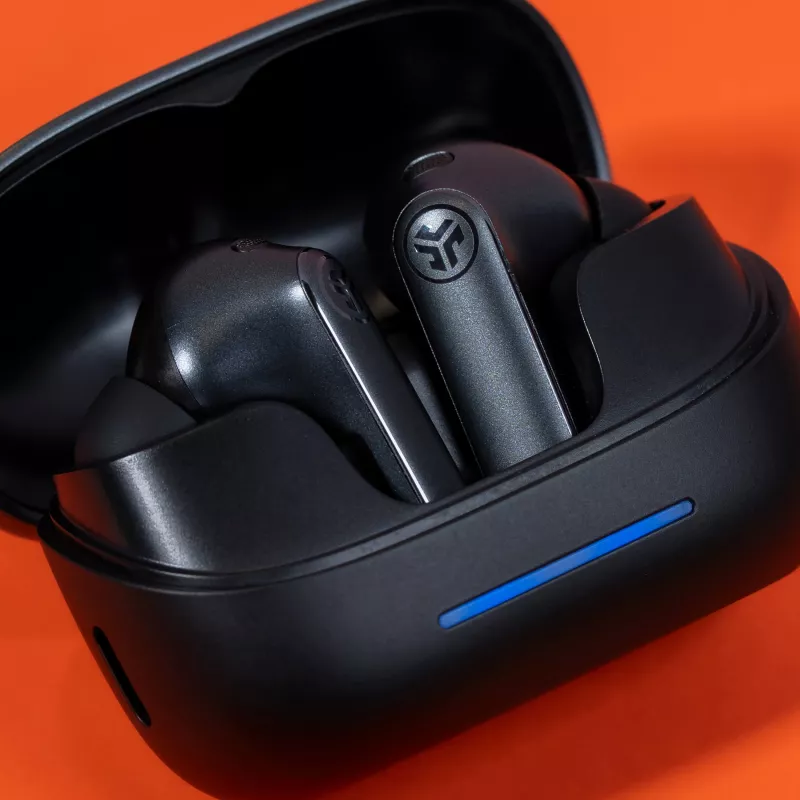 JLab Epic Pods ANC True Wireless Earbuds mit Hybrid Active Noise Cancellation, Bluetooth 5.3, IP55, 50h Akkulaufzeit, Schwarz