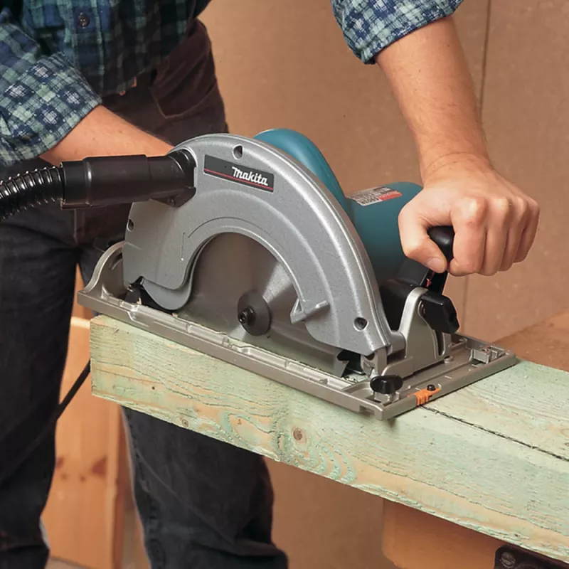 Makita 5903R Handkreissäge 2000W 235mm