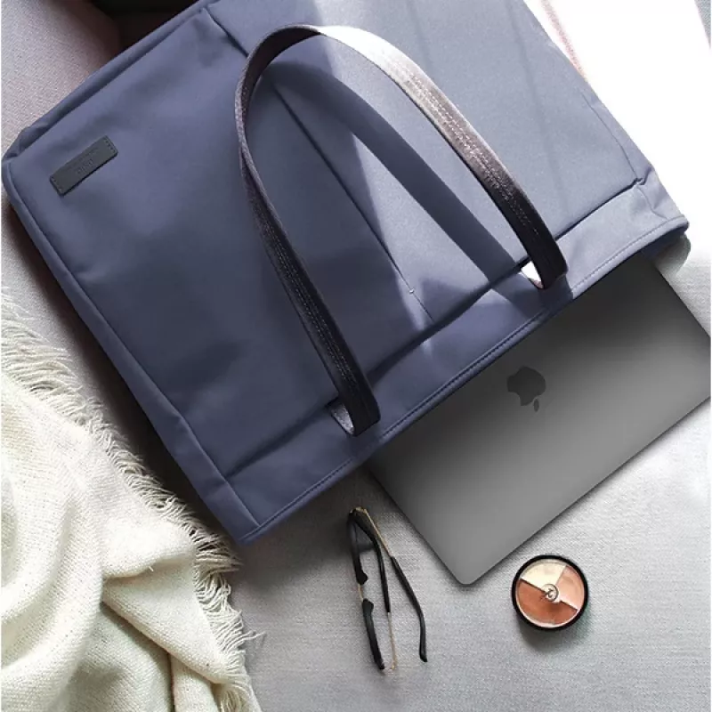 UNIQ Hava 16 Laptop Bag Midnight Black RPET