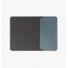 UNIQ Belmont Passport Holder mit Apple Find My und RFID-Blockierung, Karamellbeige