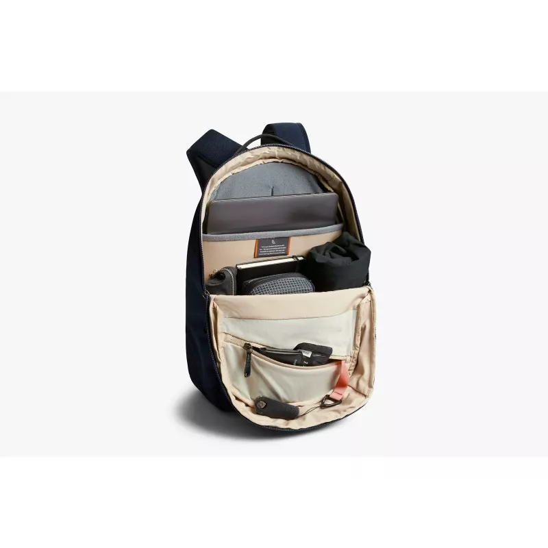 Bellroy Via Rucksack blau