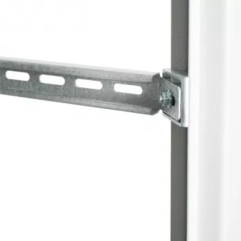 EFB Elektronik C-Profil-Schiene für Kabelmanagement, Tiefe 800 mm, feuerverzinkter Stahl, silber