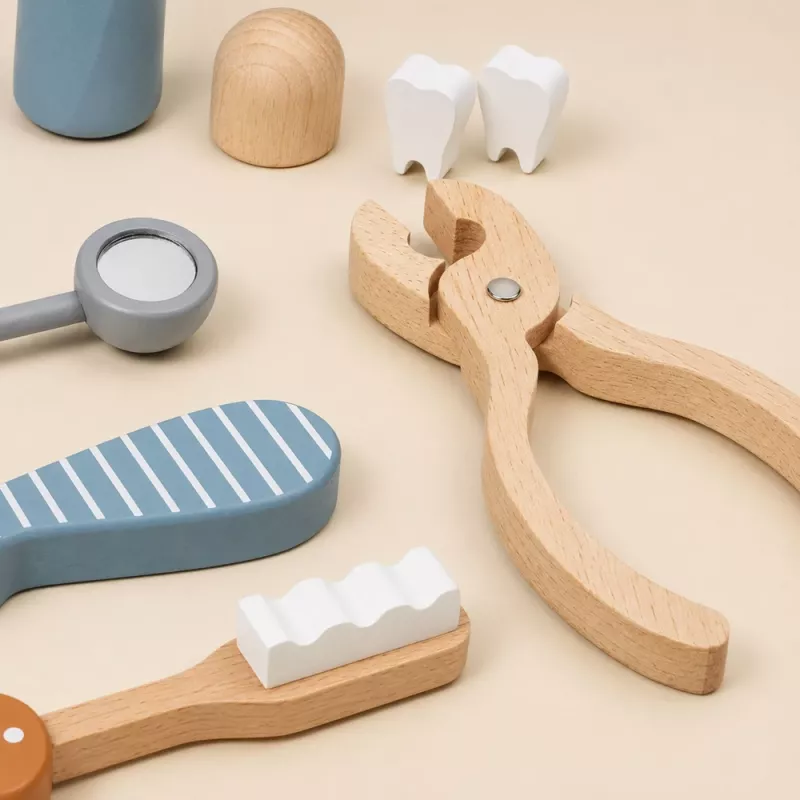 LEAN TOYS Holz-Zahnarzt-Set Kleiner Zahnarzt