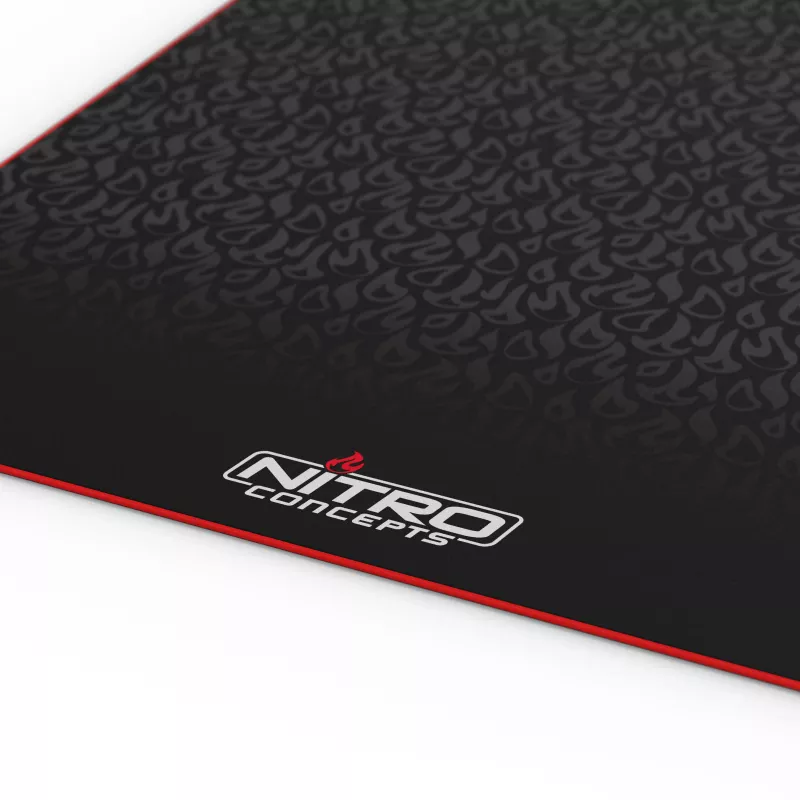 Nitro Concepts Bodenmatte für Sim-Racing-Rigs, 150 x 75 cm, rutschfest, Schwarz