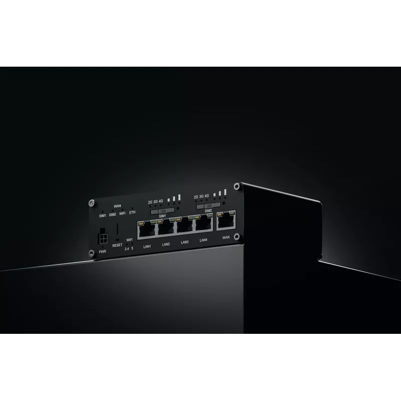 Teltonika Networks RUTC42 (UK) 4G/Wi-Fi 6 Dual-Band Industrie-Router