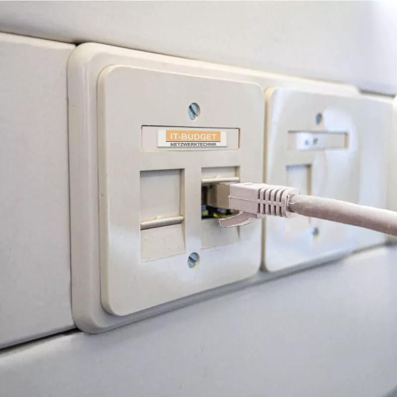 IT-BUDGET Cat.6A S/FTP LSZH Patchkabel, 0,5 m, Weiß, 10Gbps, PoE+, 600MHz, Kupfer