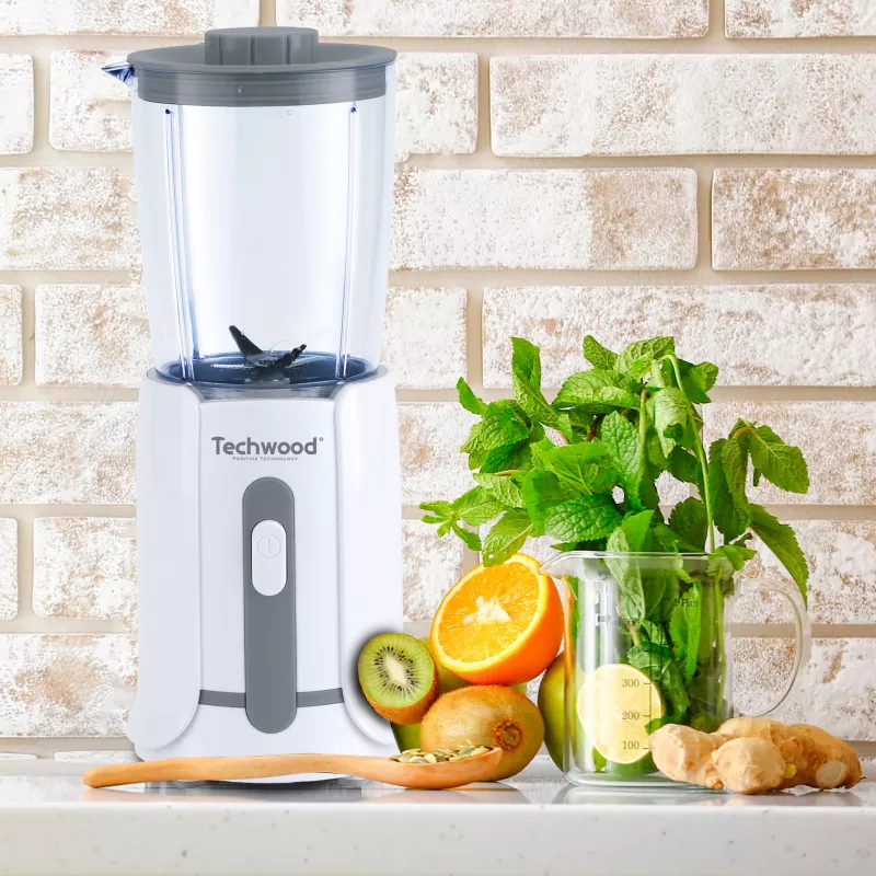 Techwood TBL-201 1,5L Tischmixer, 300W, Edelstahlklingen, Eiszerkleinerung, Weiß