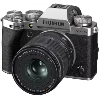 Fujifilm X-T5 / XF16-50mm F2.8-4.8 R LM WR spiegellose Systemkamera im Kit, Silber (16939461)