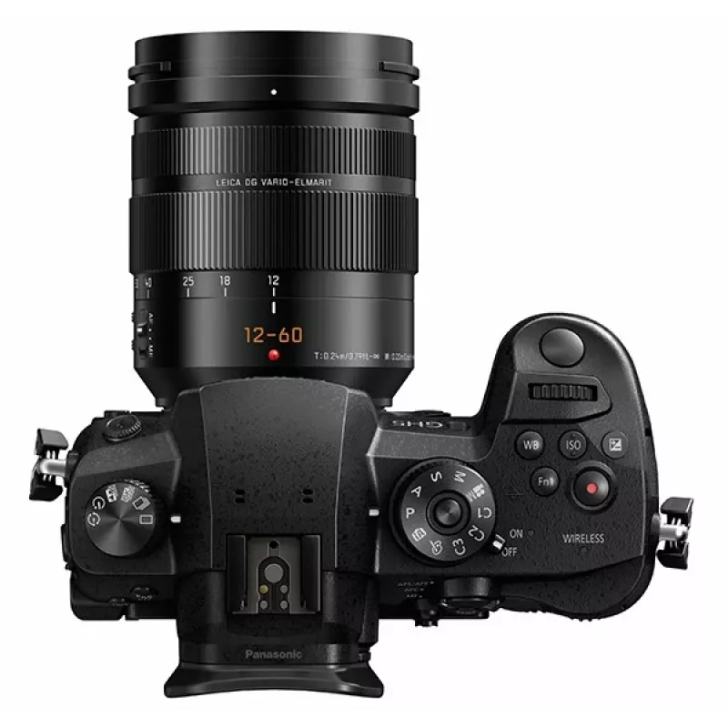 Panasonic Lumix DC-GH5LEG-K Systemkamera mit Leica DG Vario-Elmarit 12-60mm f/2.8-4 ASPH. POWER O.I.S. Objektiv, 20.3MP Micro Four Thirds, 4K 60p Video, 5-Achsen Dual I.S. 2, Wi-Fi/Bluetooth, Spritzwasser-/Frostschutz, Schwarz