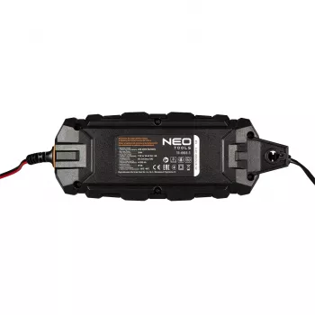 NEO TOOLS 11-891-1 Automatisches Batterieladegerät 4A/70W für 6V/12V Blei-Säure, AGM & GEL Batterien (3-120Ah)