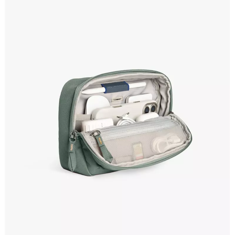 UNIQ Denver Tech Kit Pouch 2,5 l grün