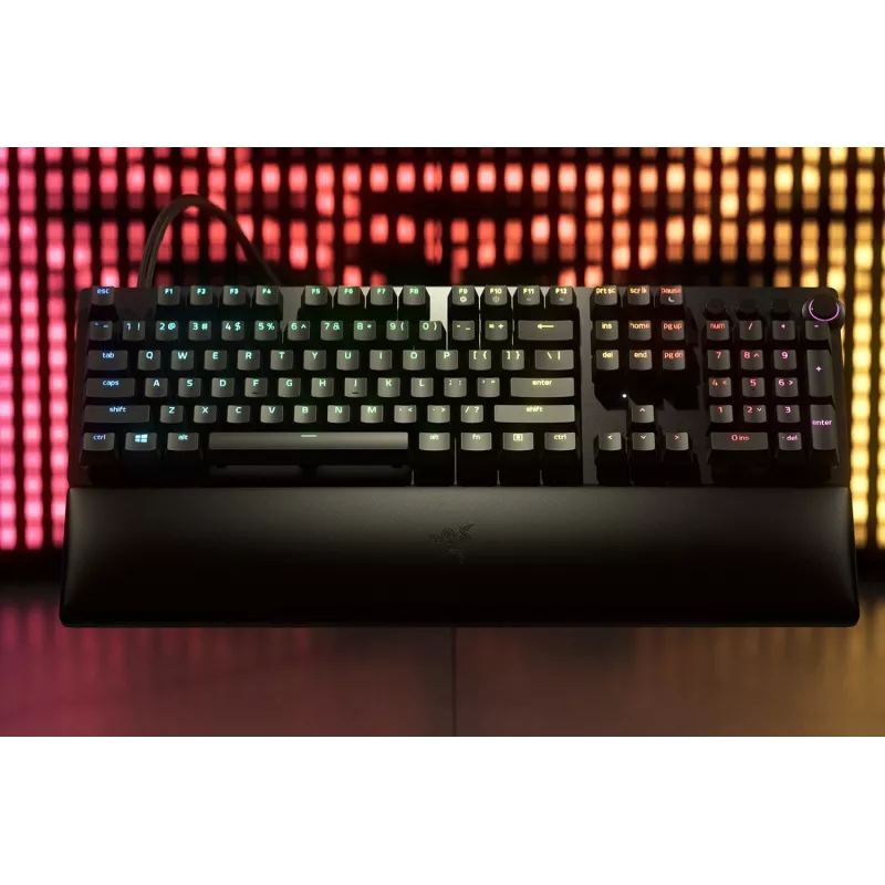 Razer Huntsman V2 kabelgebundene Gaming-Tastatur, Analog Optical Switches, US-Layout, RGB, schwarz (RZ03-03610100-R3M1)