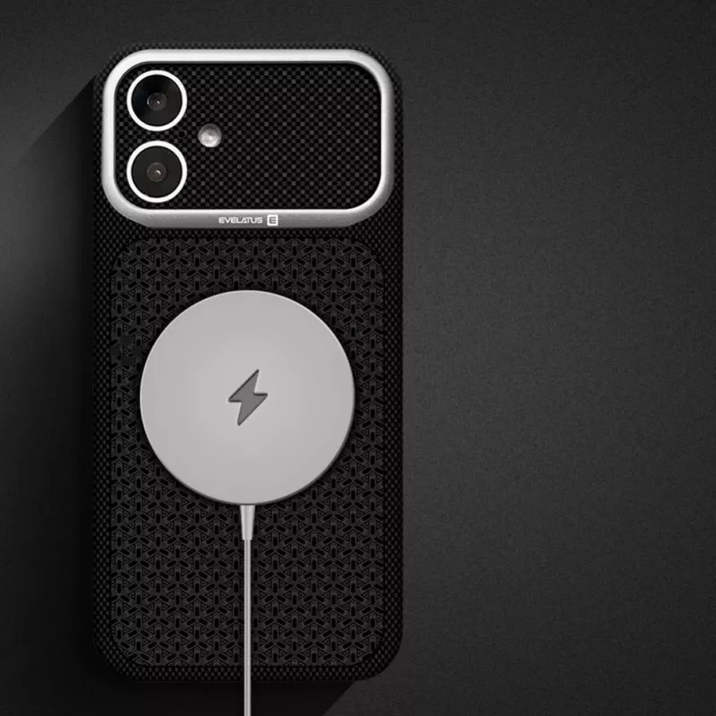 Evelatus Apple iPhone 16 Carbon Premium Edition MagSafe-Hülle Schwarz