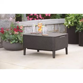 Keter Salemo Outdoor-Couchtisch in Beige – Langlebiger Harz-Tisch im Rattan-Look für die Terrasse