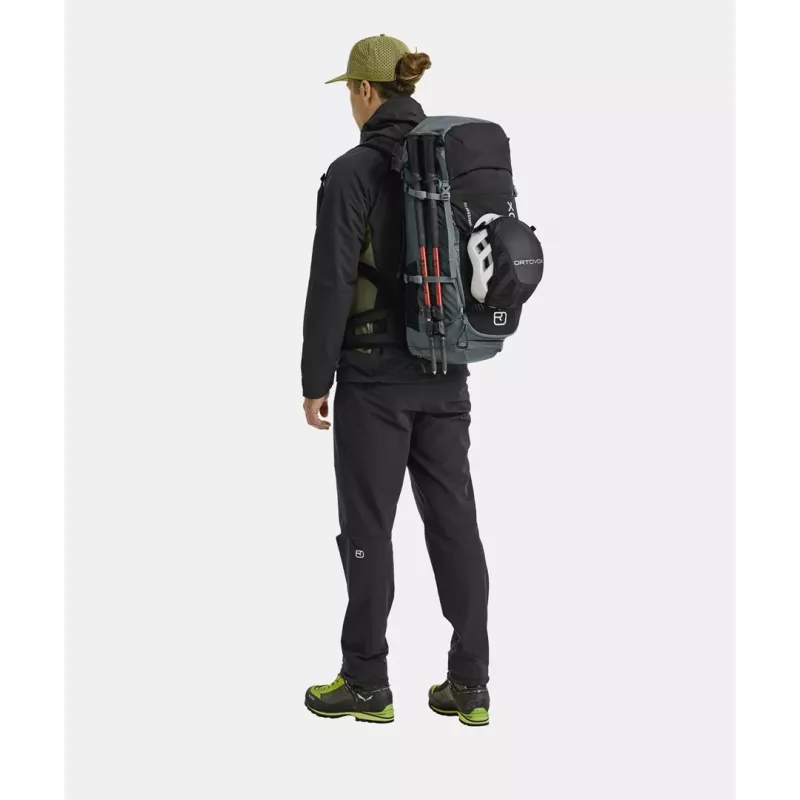 Ortovox Traverse 40 Trekkingrucksack - blk raven