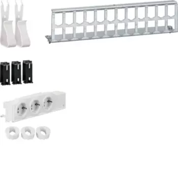HAGER UM00M4 Multimedia-Feldkit mit 3 Schuko-Steckdosen und 12 RJ45-Anschlüssen, Weiß