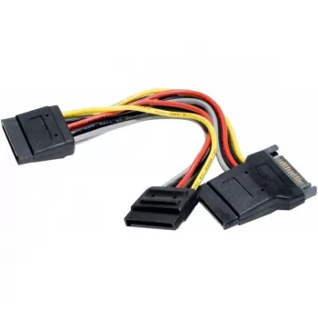 EXERTIS CONNECT SATA-Stromverteilerkabel 15-polig auf 3x SATA HDD - gerade 147563
