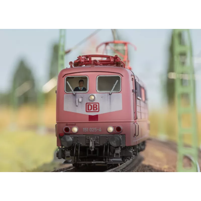 Märklin 39136 H0 Elektrolokomotive BR 151 DB Orientrot, mfx+ Decoder, Länge 22,4 cm