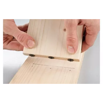 kwb Runde gerippte Holzdübel, 10 x 40 mm, 4 Stück, Naturholz 530210