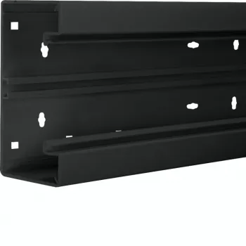 Hager BR6513019011 Kabelkanal-Unterteil 2000 mm x 130 mm Schwarz