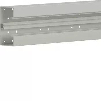 Hager BR8517019016 BR Wandkanal-Basis 85x170 mm, Verkehrsweiß RAL 9016