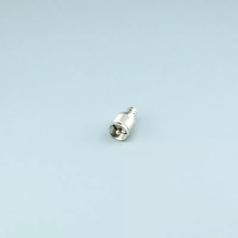 Telegärtner BNC-Buchse auf UHF-Stecker Koax-Adapter J01008A0801