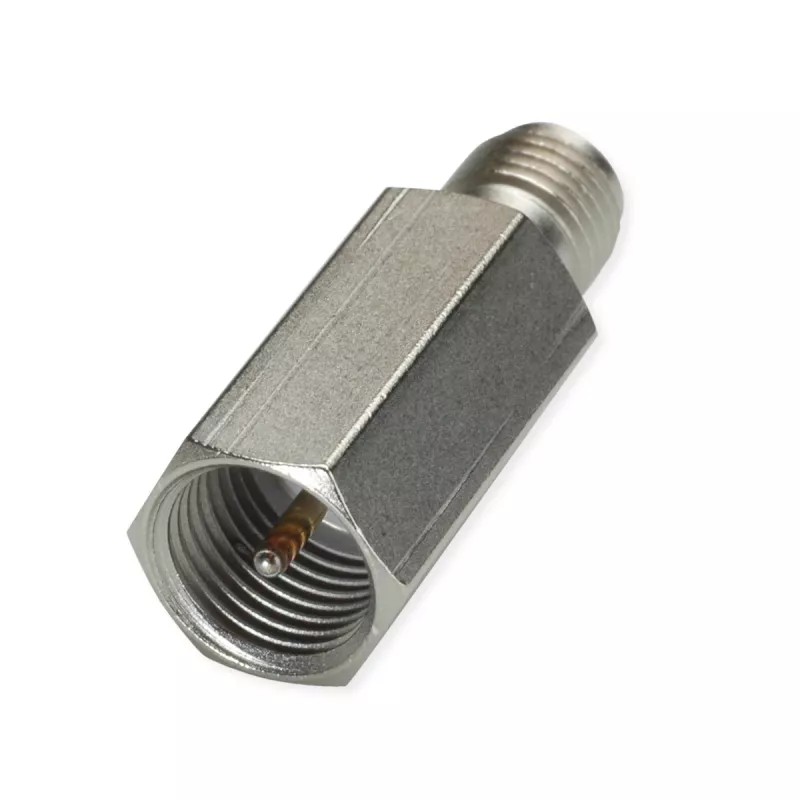 Telegärtner J01703A0000 FME-Stecker auf SMA-Buchse HF-Koaxialadapter, 50 Ohm, DC-3 GHz, Schwarz